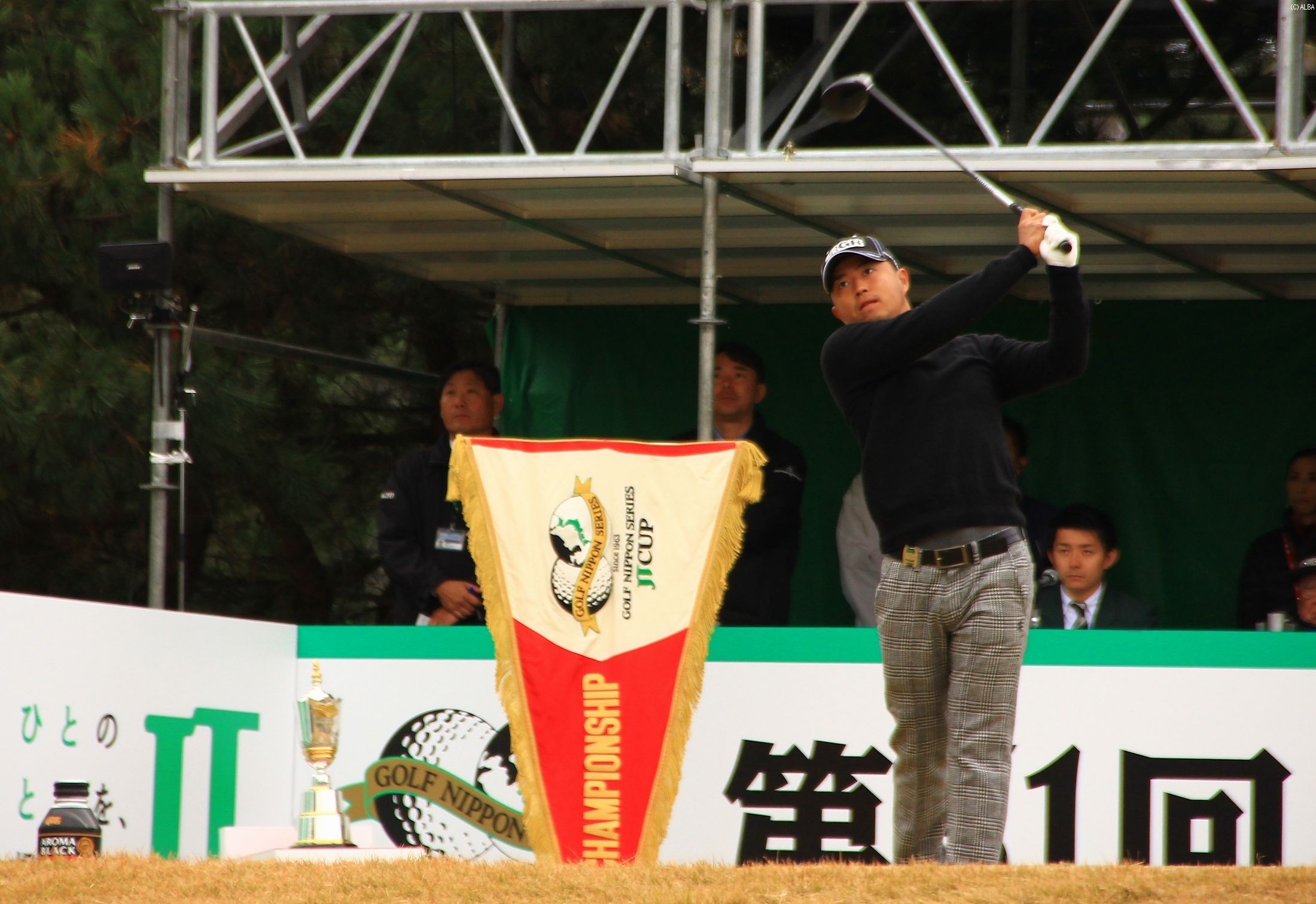 小平智、2打差の2位で初日を終了！（撮影：ＡＬＢＡ）