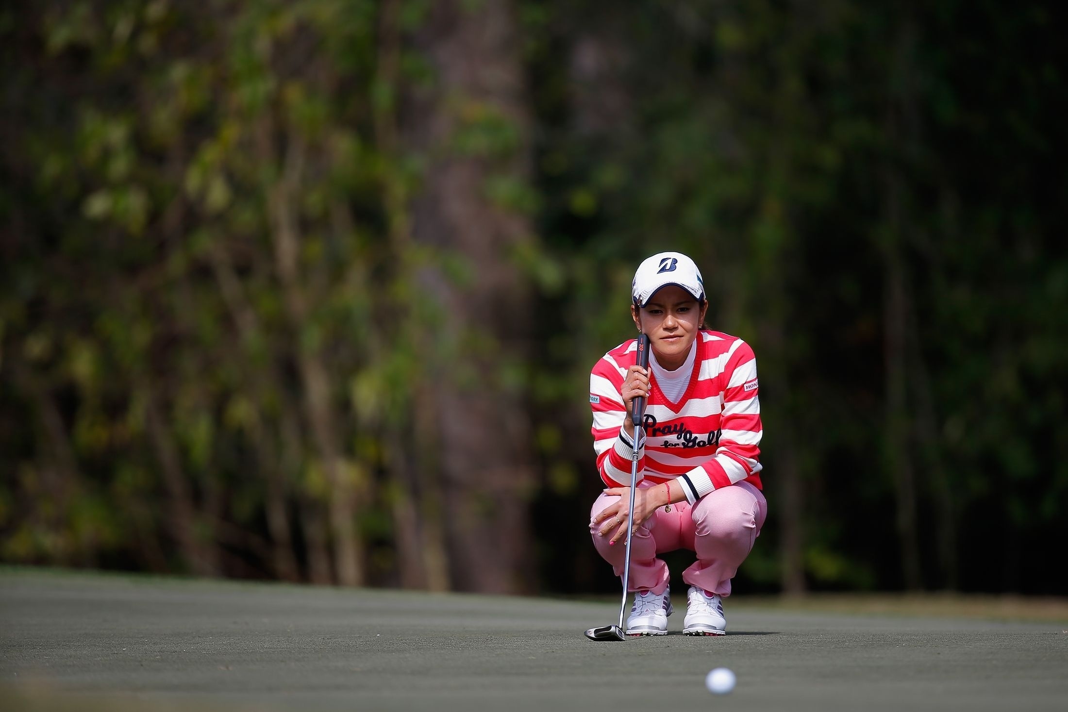 パターに手応え！復調なるか！(Photo by Chris Trotman/Getty Images)