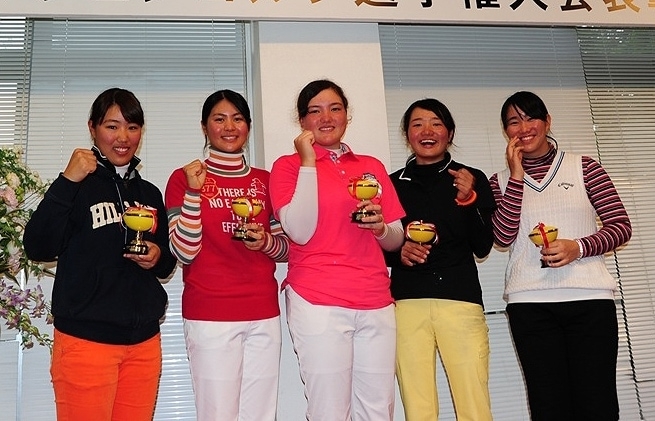 中央が新城莉李亜、予選会で見事優勝し出場権を獲得した（提供：大会広報）