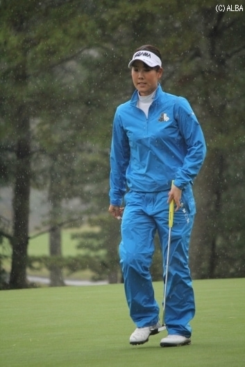 雨の中、前半好発進した福田真未！（撮影：ＡＬＢＡ）