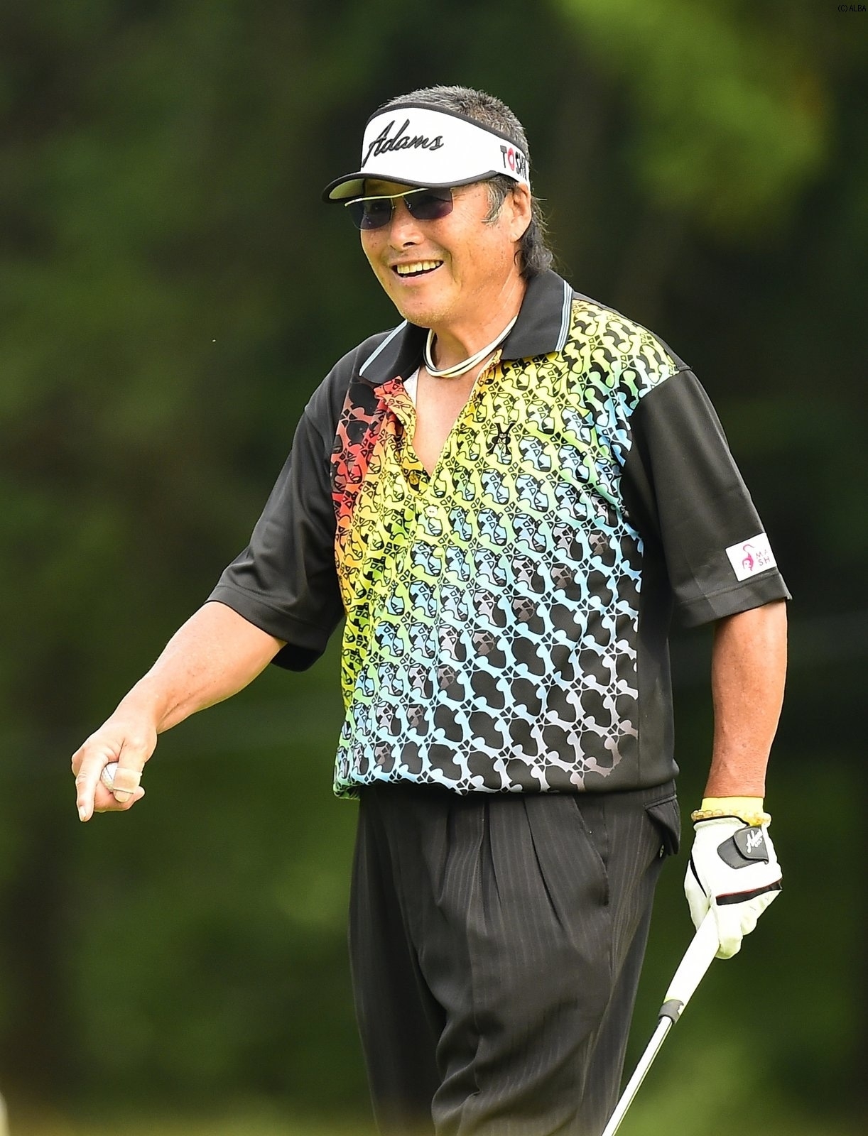 惜しくも2度目のエージシュートはならず。予選落ちとなったが、約2年ぶりの60台ラウンドに笑顔を見せた（撮影：上山敬太）