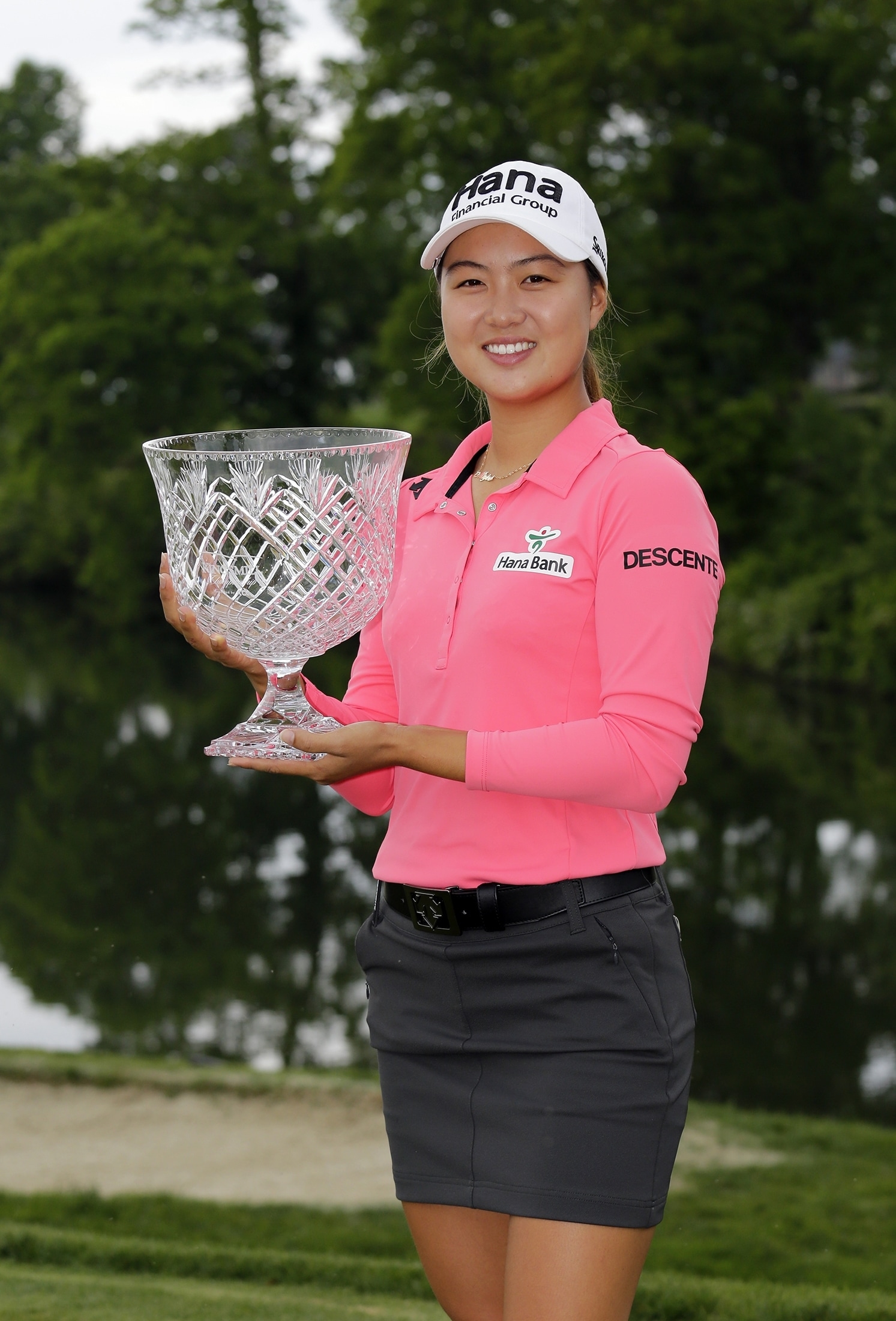 嬉しいツアー初優勝！(Photo by Hunter Martin/Getty Images)
