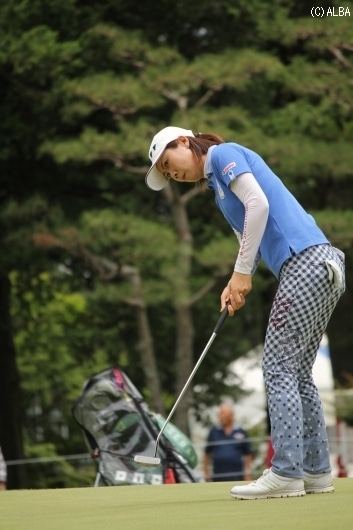 イ・チヒ、今季2勝目まであと9ホール!(撮影:ALBA)