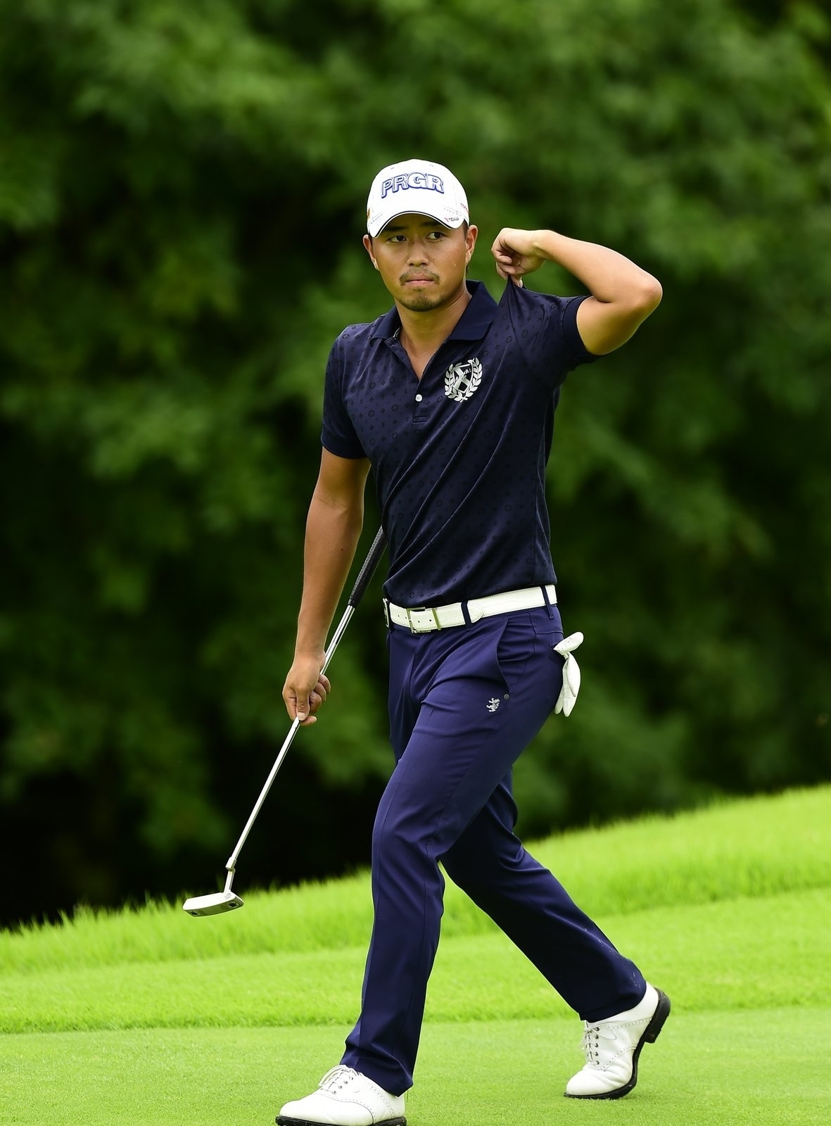 大会連覇のかかる小平が首位を捉えた（撮影：上山敬太）