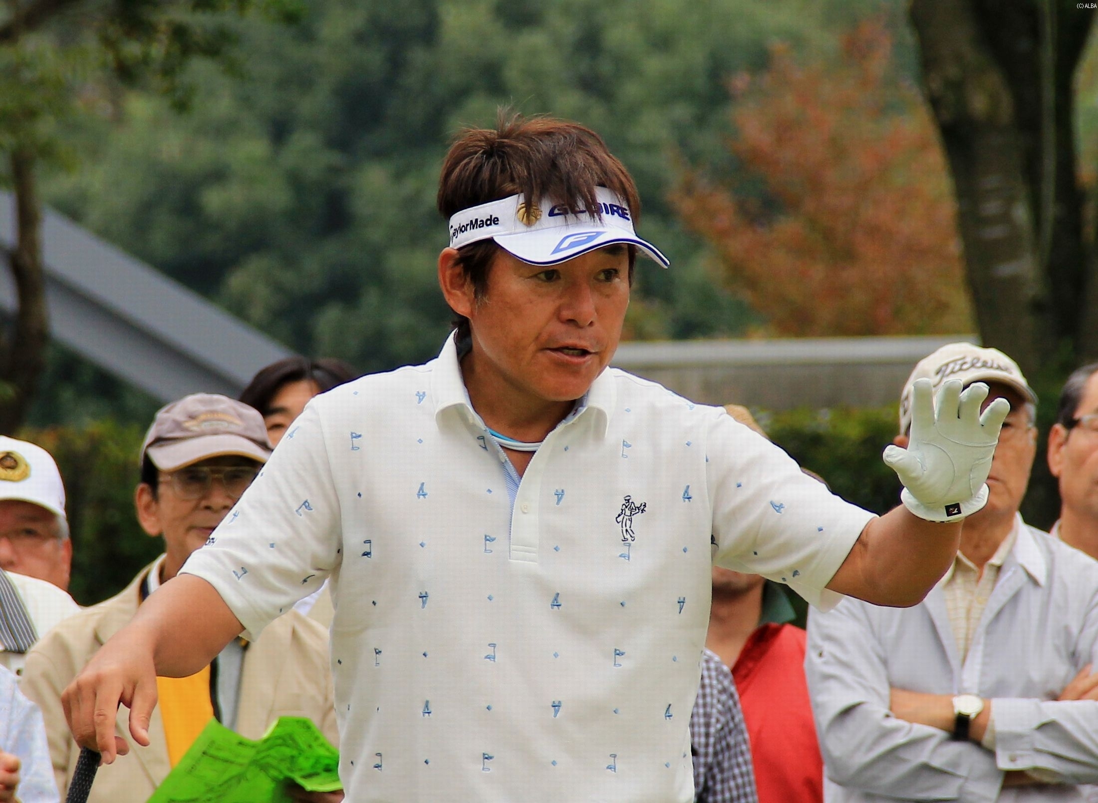 3打差を追う尾崎直道 残すは18ホールだ（撮影：ALBA）