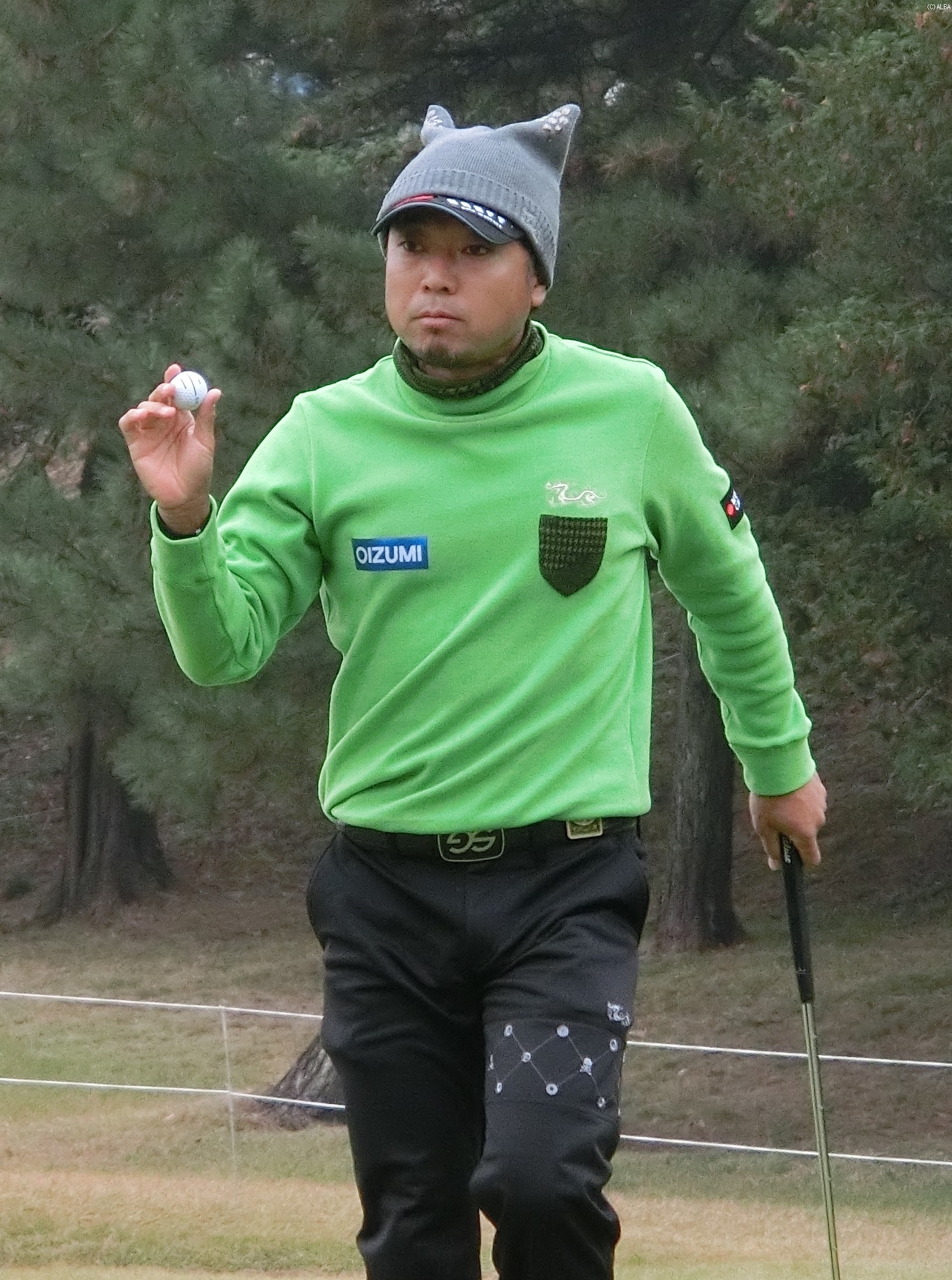 初日首位に立った片山晋呉（撮影：ALBA）