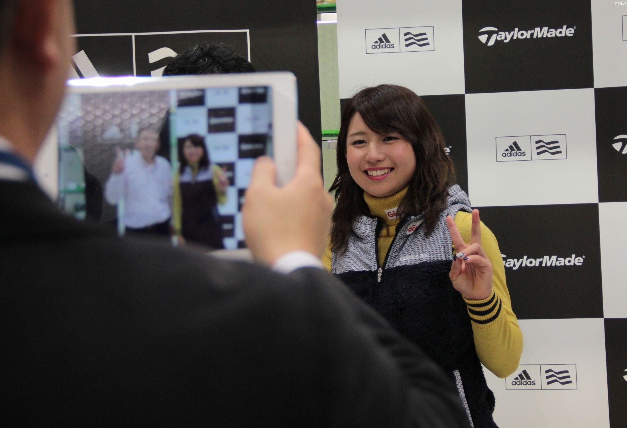 イベントでファンとの交流を楽しんだ江澤、これが来季への力となる（撮影：ALBA）