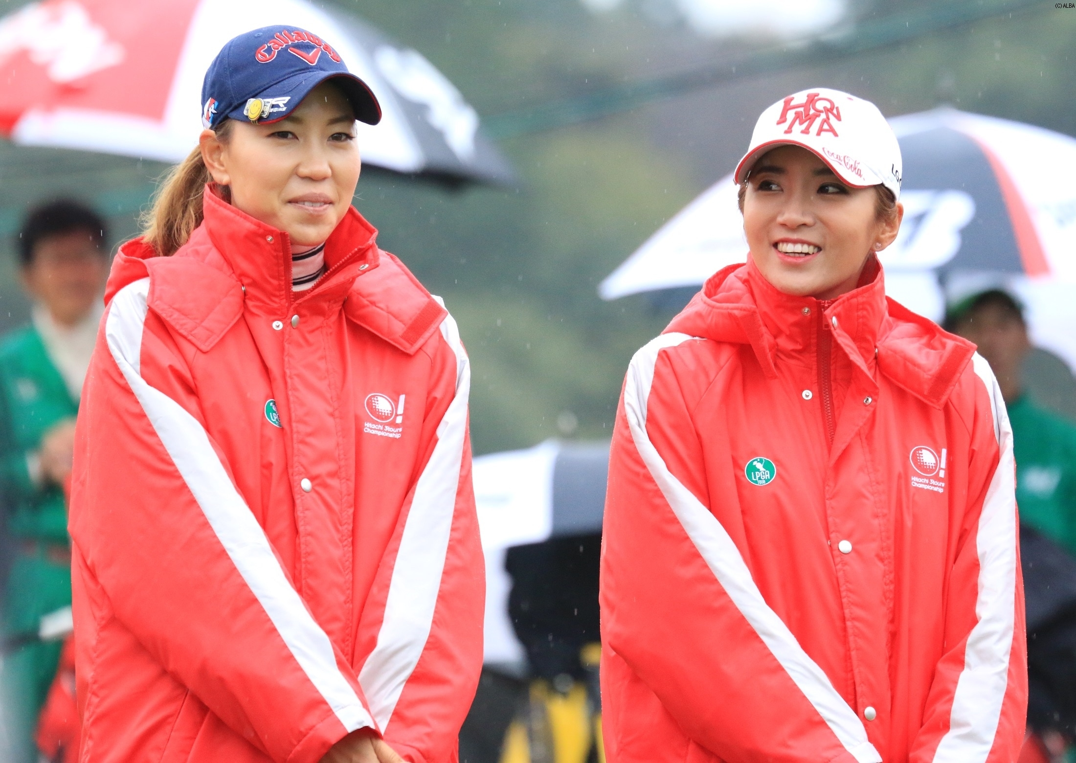 LPGAチームキャプテンの上田桃子とイ・ボミ（撮影：ALBA）
