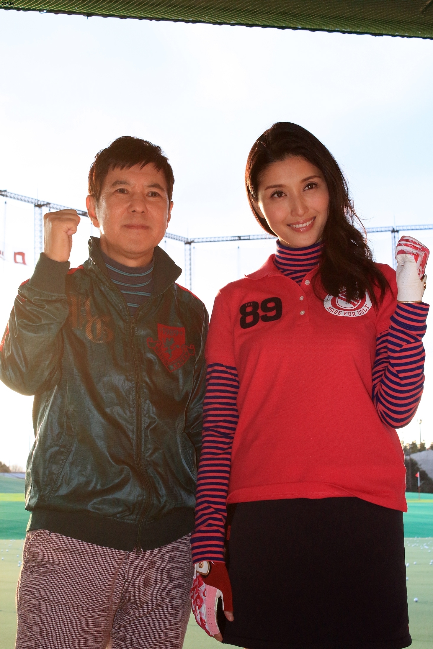 開幕特別番組のナビゲーターを務めることが決まった関根勤と橋本マナミ(撮影:ALBA)