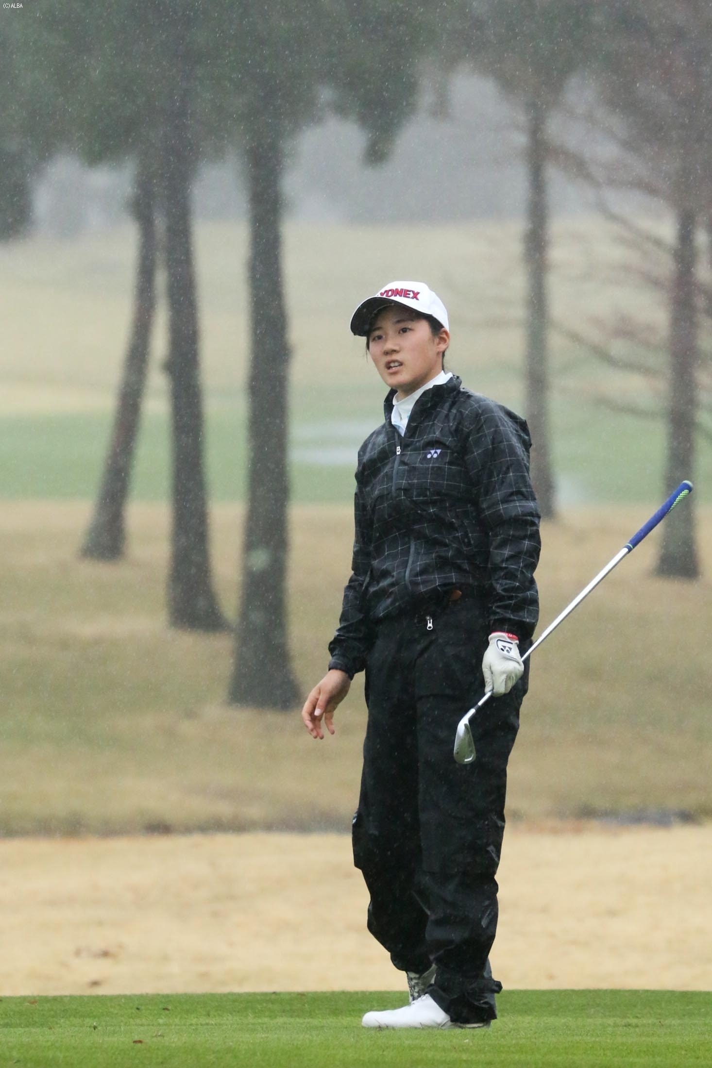 15歳のアマチュア、山口が暫定首位発進（撮影：ALBA）