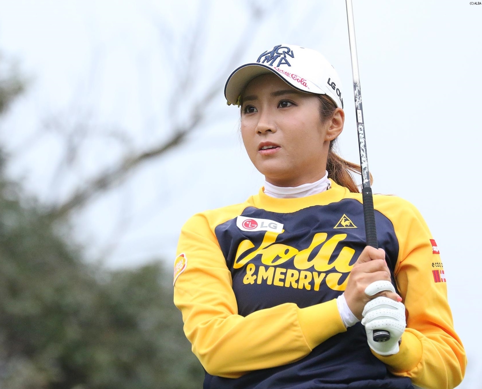 首位と2打差、1アンダー7位タイ発進となったボミ（撮影：ALBA）