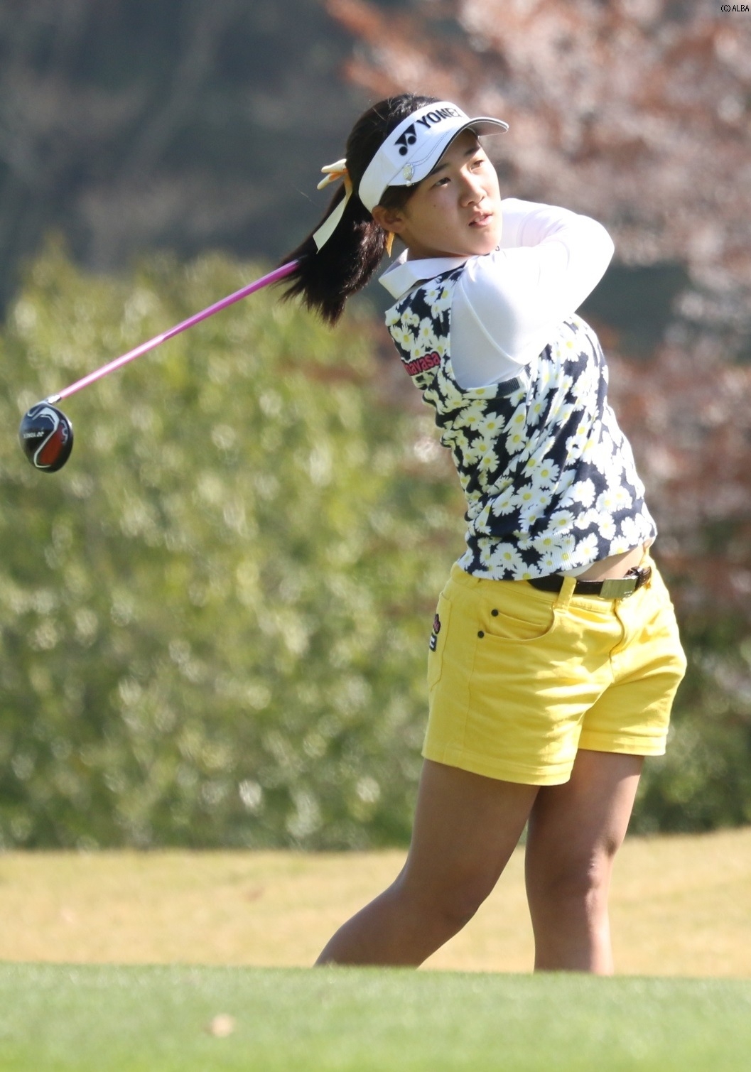 目標を語った15歳山口すず夏（写真はTポイントレディス）（撮影：ALBA）