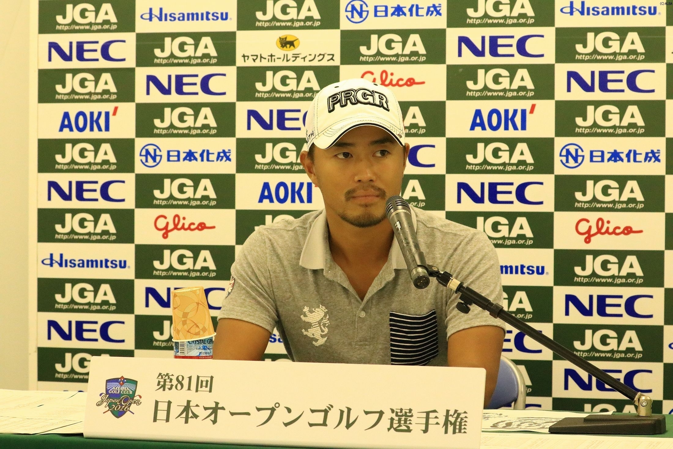 今大会への意気込みを語った昨年覇者・小平智（撮影：小路友博）