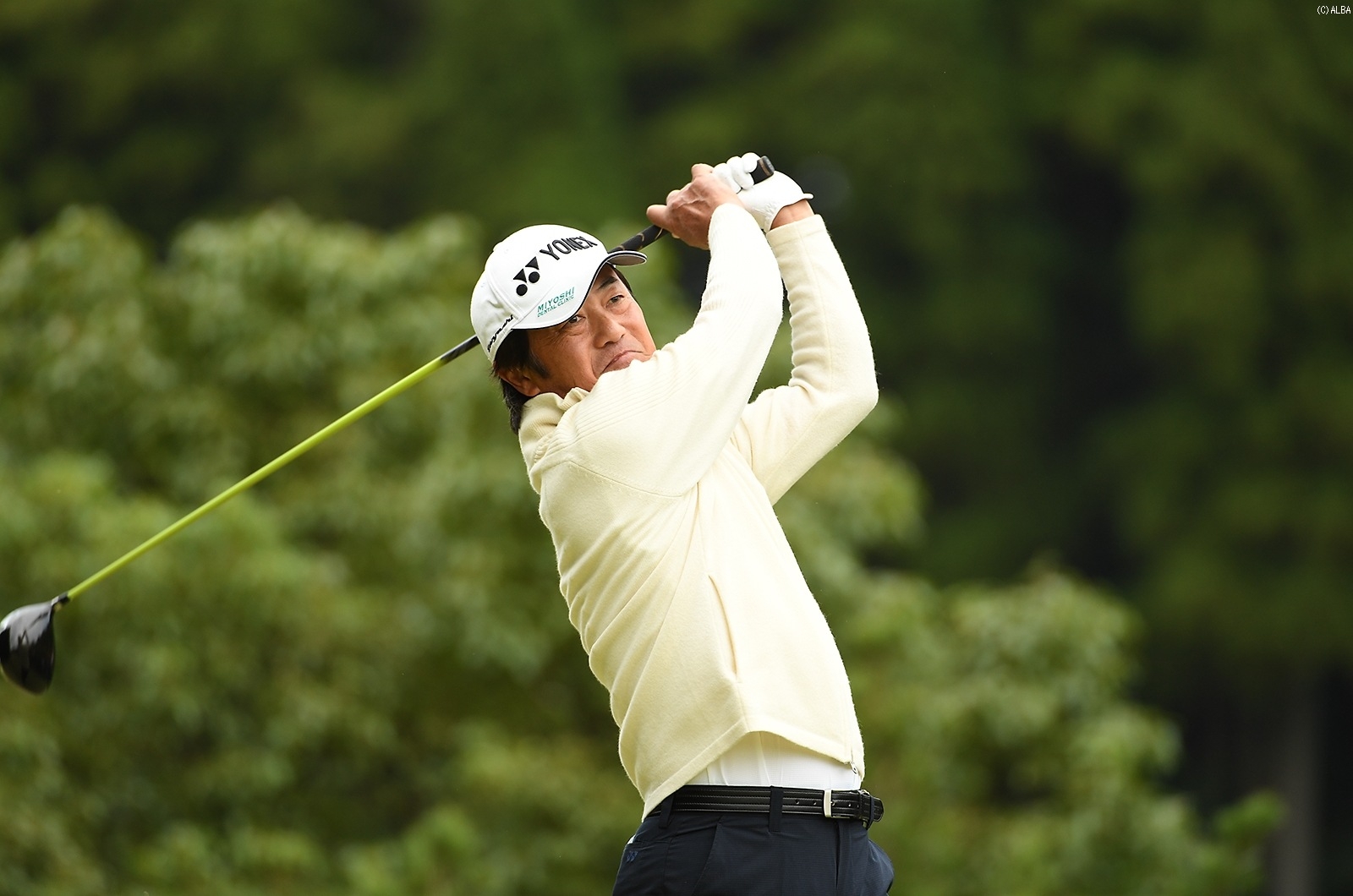 6アンダーで単独首位発進した米山剛(写真・PGA提供)
