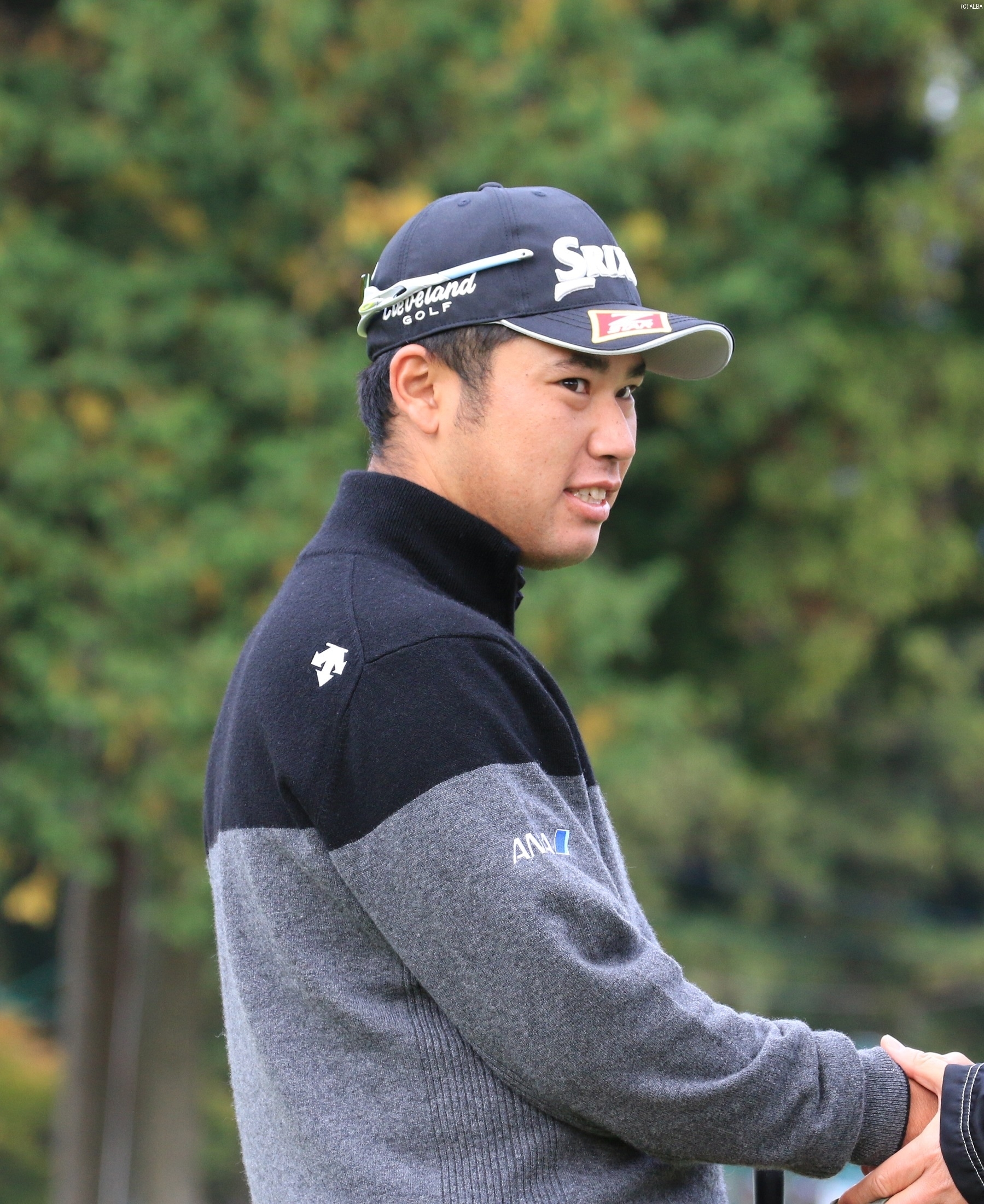 7アンダー単独首位でホールアウトした松山英樹（撮影：標英俊）