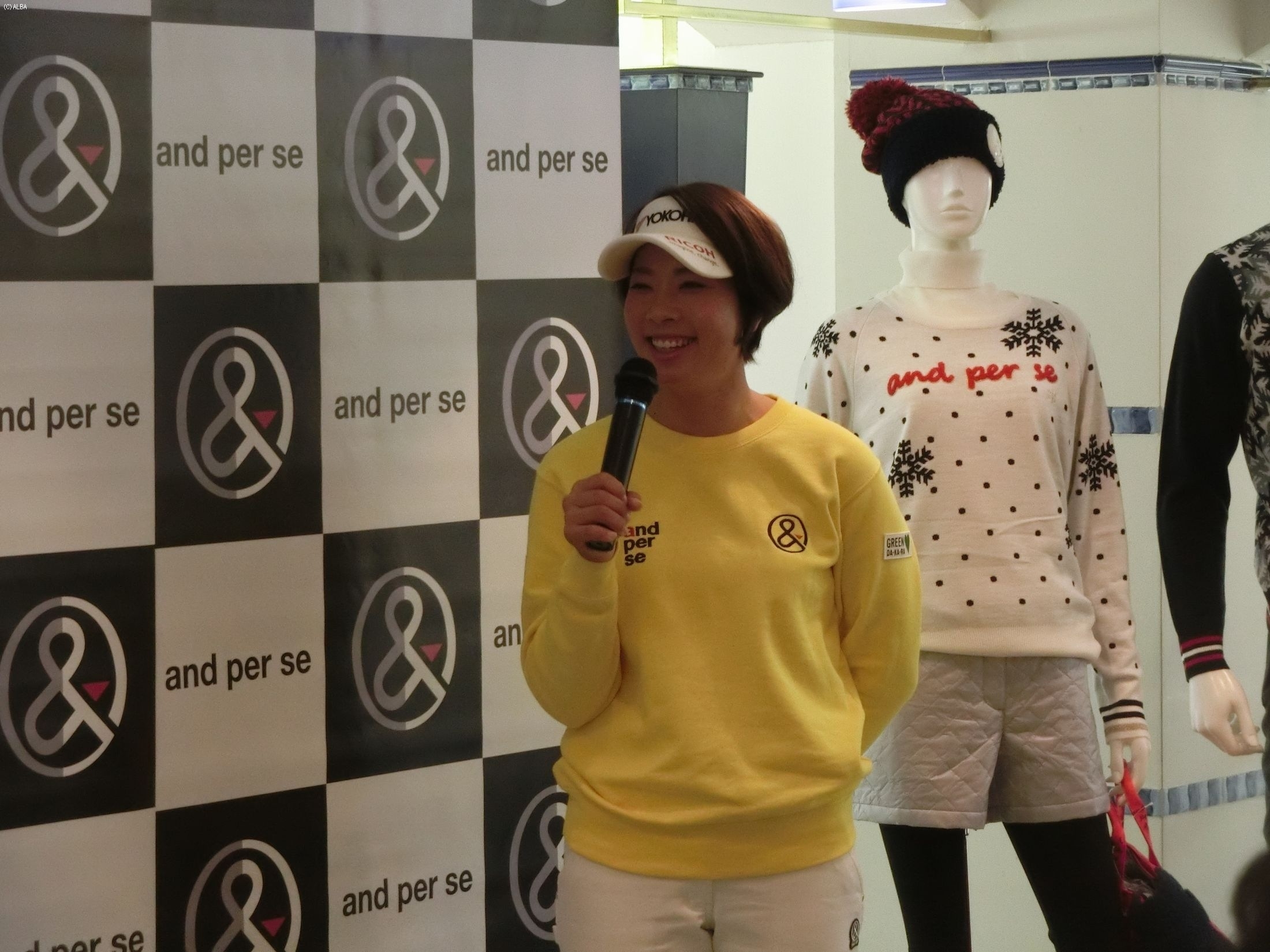 トークショーでファンと触れ合った森田理香子（撮影：赤澤亮丈）