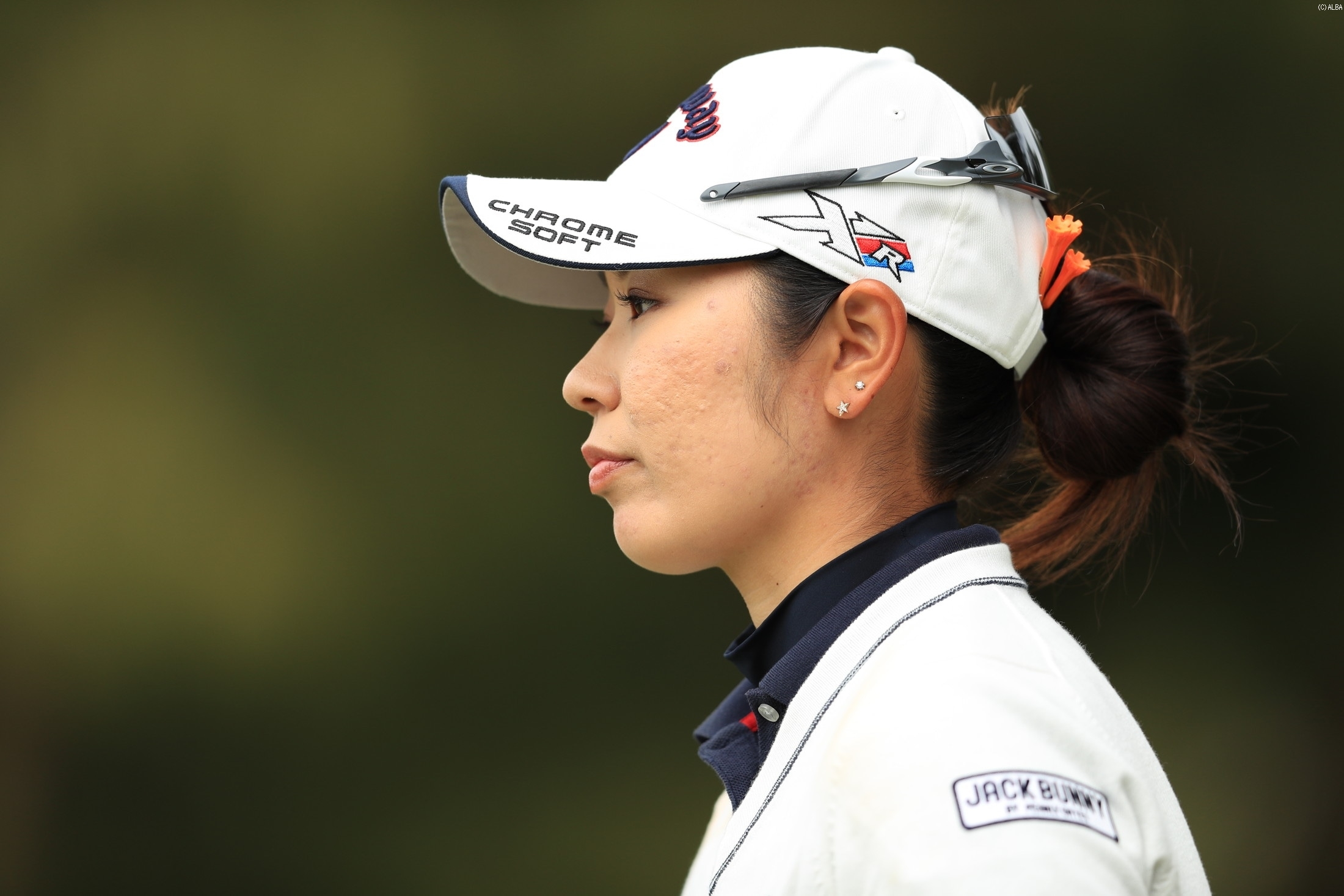 トータル1オーバー12位タイにつけた比嘉真美子（撮影：村上航）