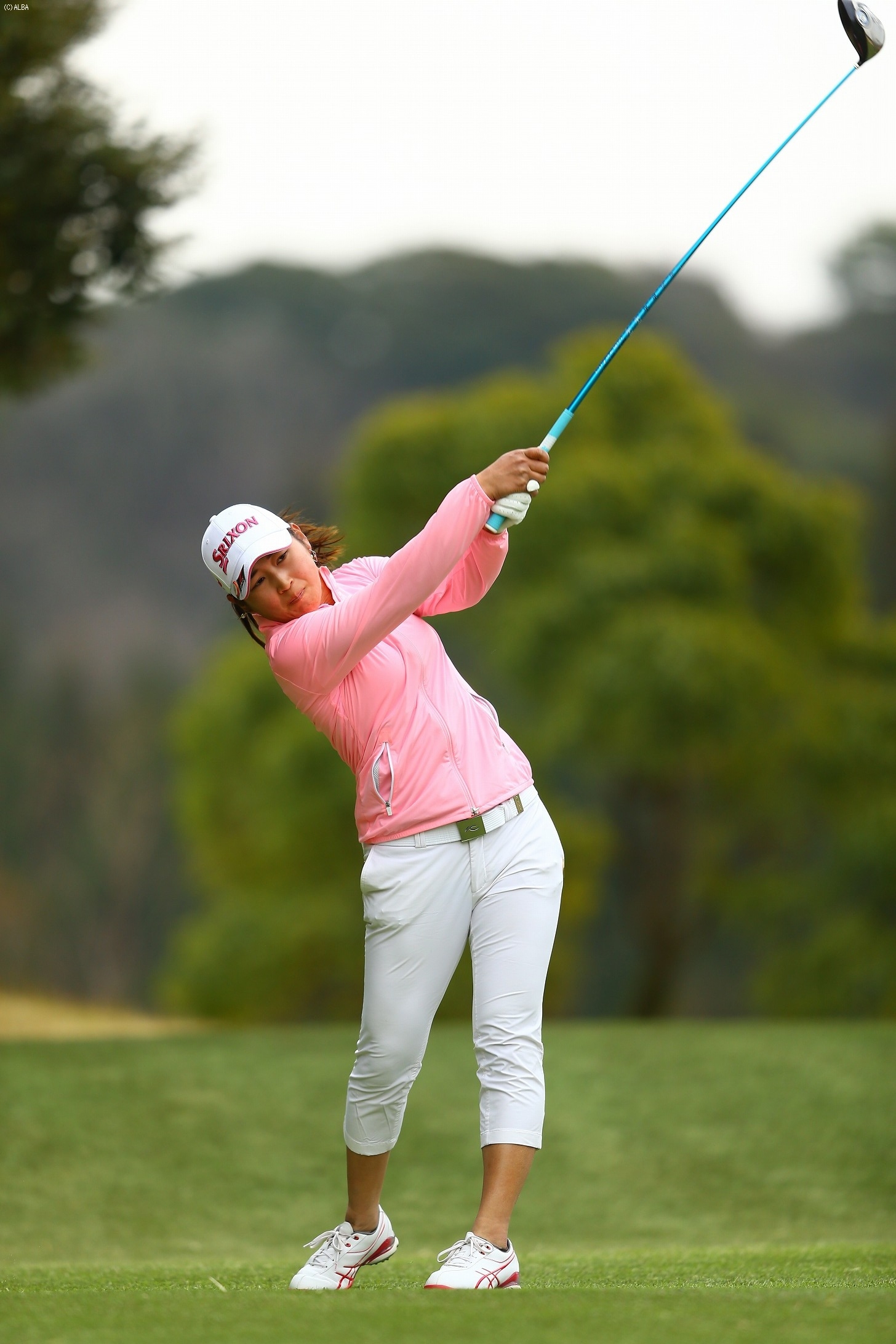 トータル5アンダー6位タイに順位を上げた新海美優（撮影：村上航）