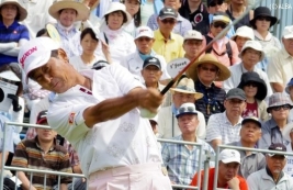 5アンダーで最終日へ!首位とは2打差、逆転優勝を狙う渡辺司(撮影:ALBA)