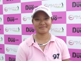 首位スタートの鈴木愛(写真提供LPGA)