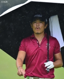 いまだ万全でない矢野東!それでも7バーディと猛チャージ(撮影:上山敬太)