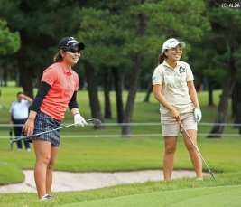 同郷の比嘉真美子と練習ラウンドした宮里美香(撮影:米山聡明)