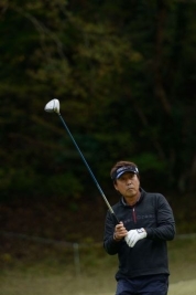 シニア初優勝にむけて好スタートを切った奥田靖己