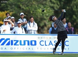 大山、クビの痛みもとれ無欲のプレーで首位発進!(撮影:米山聡明)