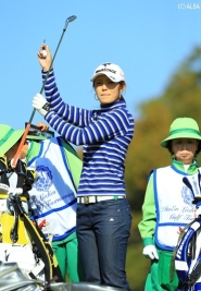 渡邉彩香、首位タイで最終日に臨む(撮影:福田文平)