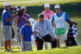 確かにナはかつてスロープレーで何度も警告を受けていたが…(Photo by Sam GreenwoodGetty Images)