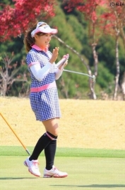 堀奈津佳、プロアマ戦で笑顔がはじける(撮影:ALBA)