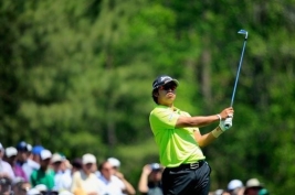 アウト・イン共に“40”を叩き、8オーバーと大きく出遅れた (Photo by Rob Carr/Getty Images)