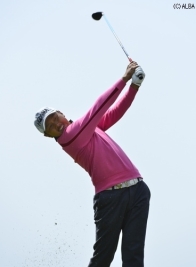 初優勝に向けて2位タイ、好位置で最終日を迎える岩田寛(撮影:上山敬太)