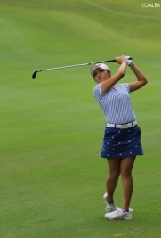 イ・ボミが逆転で今季初優勝を狙う(撮影:ALBA)