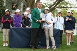 アメリカでは11歳のアマチュア選手が旋風を巻き起こした(写真は4月のオーガスタで行われたチップアンドパット選手権) (Photo by Andrew RedingtonGetty Images)