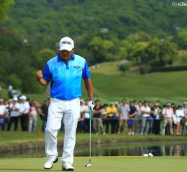 自身初の逆転優勝を挙げた小田孔明(撮影:福田文平)