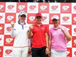 写真左から高橋恵、高島海帆、保坂真由