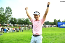ツアー初優勝がメジャーとなった竹谷佳孝(撮影:福田文平)