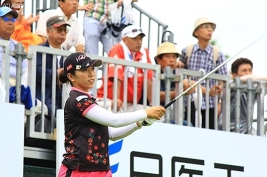 古閑のアドバイスが効いた?2打差5位タイ発進の笠りつ子(撮影:ALBA)