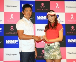 チャリティ商品イベントに登場した矢野東と金田久美子(撮影:福田文平)