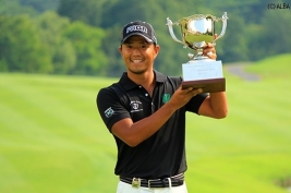 小平智、逆転で今季初勝利(撮影:ALBA)
