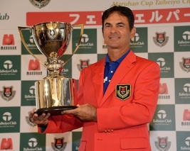 シニアツアー初優勝のマイヤー