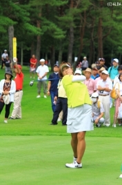 首位と2打差の好位置につけた福嶋晃子(撮影:ALBA)