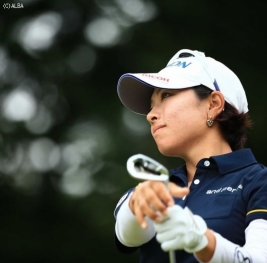 森田、久しぶりのバーディラッシュで首位発進!(撮影:米山聡明)