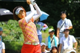 大山志保、今季初優勝まで残り9ホール!(撮影:ALBA)