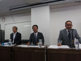 左から馬場宏之氏、倉本昌弘氏、JGJAの片山哲郎氏(撮影:ALBA)