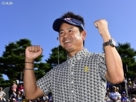 2012年賞金王が賞金ランク1位に浮上した(撮影:上山敬太)
