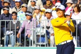 渡邉彩香、猛チャージで単独首位に浮上!(撮影:ALBA)