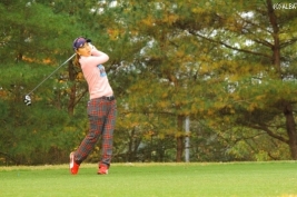 初日、上田桃子が8バーディを奪い首位に立った(撮影:ALBA)