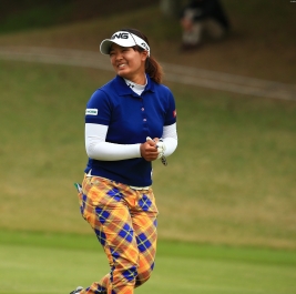 森田理香子を抜き、67位に上がった鈴木愛(撮影:米山聡明)
